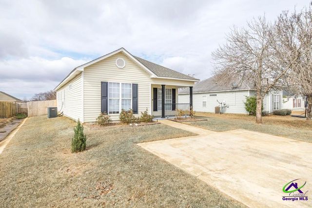 316 Haverhill Circle, Warner Robins, GA 31088