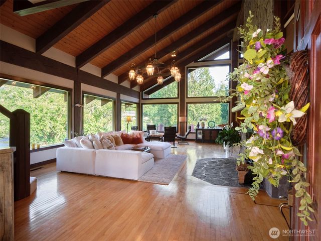 278 Clearwater Road, Kelso, WA 98626