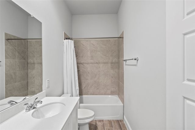103 Woodlands Way, Balch Springs, TX 75181