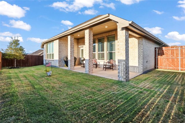 103 Woodlands Way, Balch Springs, TX 75181