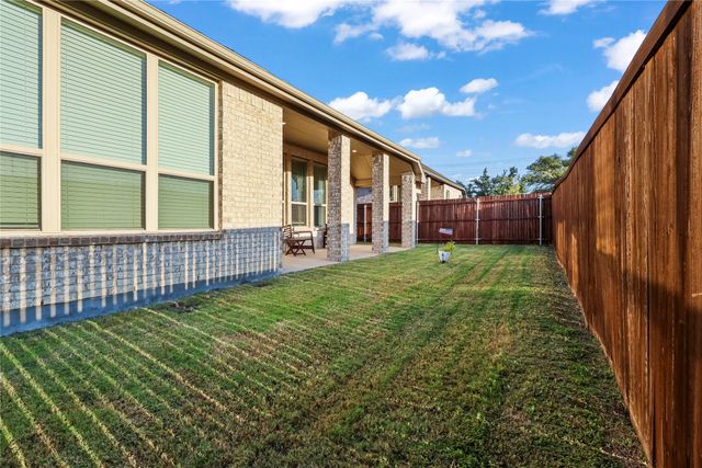 103 Woodlands Way, Balch Springs, TX 75181