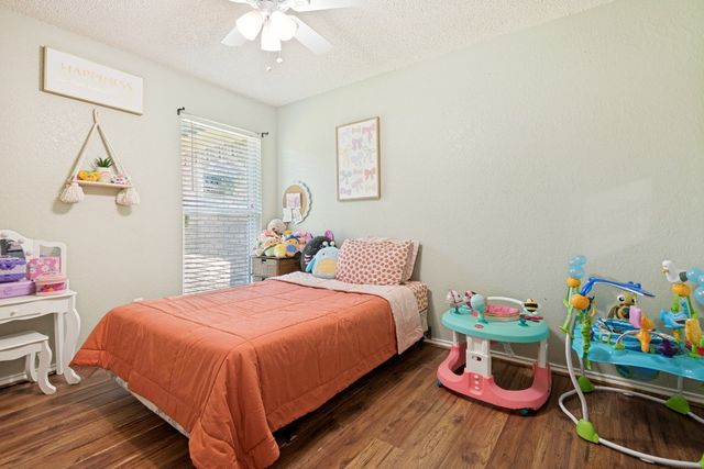 7410 Jessica Way, Rowlett, TX 75089
