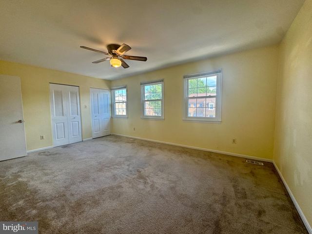 10216 PROVINCETOWN CT, Fairfax, VA 22032