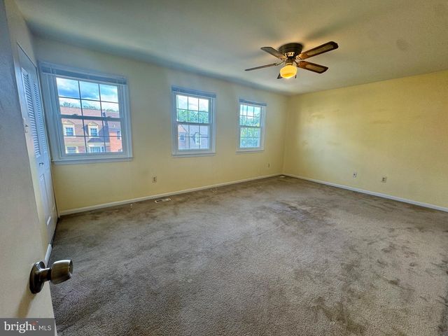 10216 PROVINCETOWN CT, Fairfax, VA 22032