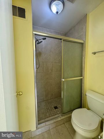 10216 PROVINCETOWN CT, Fairfax, VA 22032