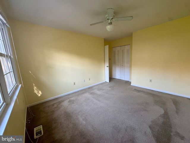 10216 PROVINCETOWN CT, Fairfax, VA 22032