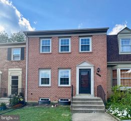 10216 PROVINCETOWN CT, Fairfax, VA 22032