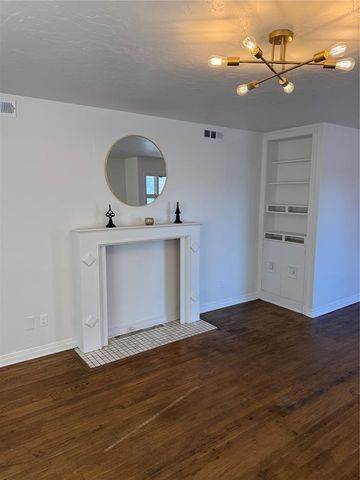 1701 N Barnes Avenue, Oklahoma City, OK 73107