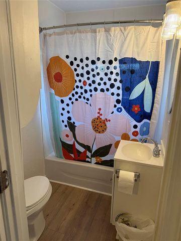 1701 N Barnes Avenue, Oklahoma City, OK 73107