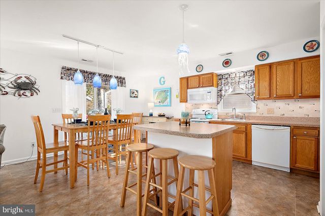 7 STARBOARD CT, Ocean Pines, MD 21811