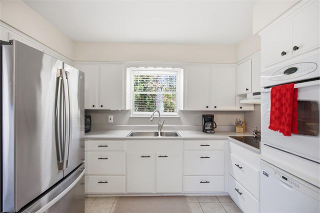 10505 Champion Village Drive, Conroe, TX 77303