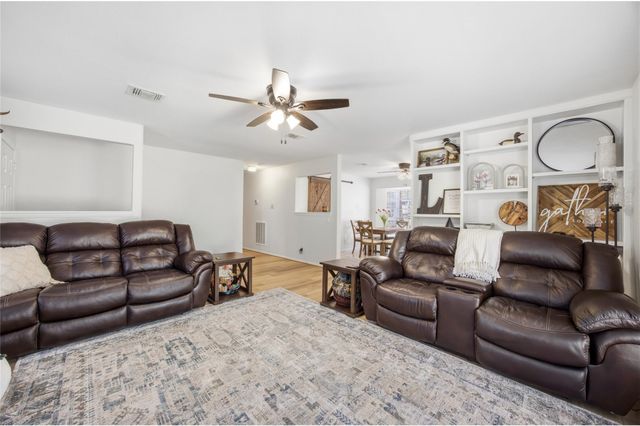 10505 Champion Village Drive, Conroe, TX 77303