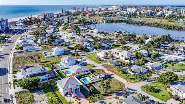7950 Buccaneer DR, Fort Myers Beach, FL 33931