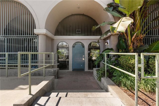 555 Maine Avenue 207, Long Beach, CA 90802