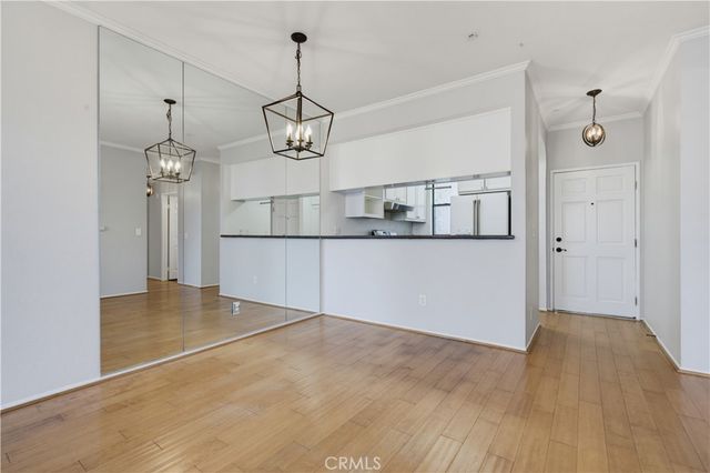 555 Maine Avenue 207, Long Beach, CA 90802
