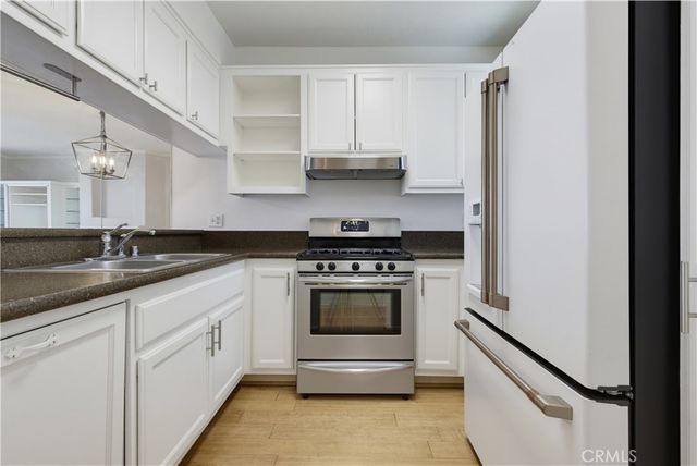 555 Maine Avenue 207, Long Beach, CA 90802