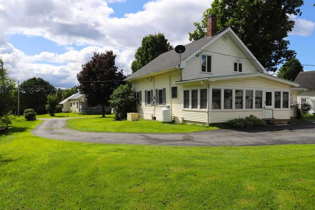 1074 VT RT 100, Westfield, VT 05874