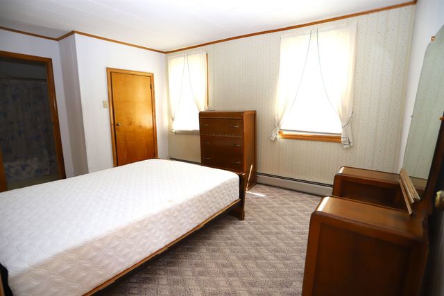 1074 VT RT 100, Westfield, VT 05874