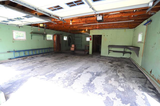 1074 VT RT 100, Westfield, VT 05874