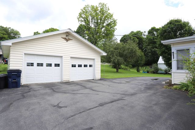 1074 VT RT 100, Westfield, VT 05874