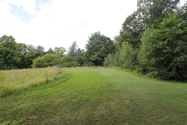 1074 VT RT 100, Westfield, VT 05874