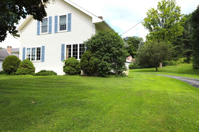 1074 VT RT 100, Westfield, VT 05874