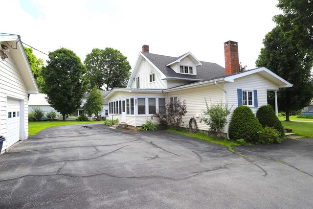1074 VT RT 100, Westfield, VT 05874