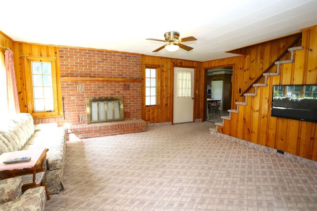 1074 VT RT 100, Westfield, VT 05874