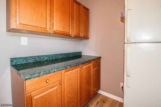 6 Bering Way, Franklin Twp., NJ 08873