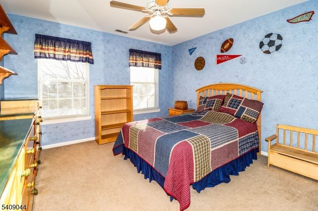 6 Bering Way, Franklin Twp., NJ 08873