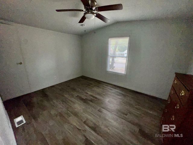 1561 Valencia Drive, Lillian, AL 36549