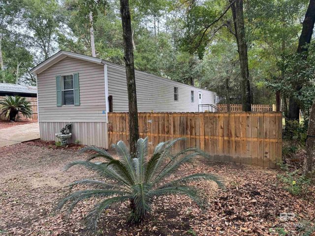 1561 Valencia Drive, Lillian, AL 36549