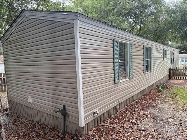 1561 Valencia Drive, Lillian, AL 36549