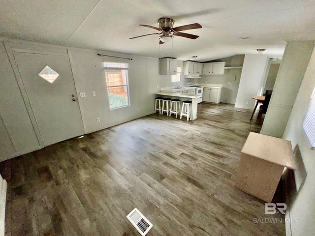 1561 Valencia Drive, Lillian, AL 36549