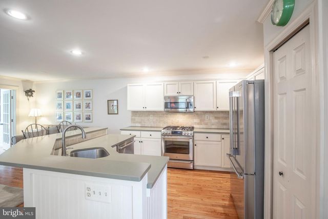 457 PENN OAK CT, Harleysville, PA 19438