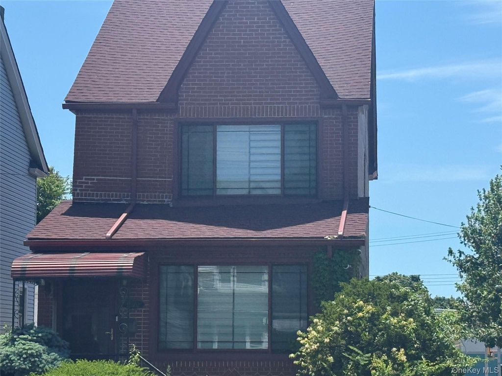 123-02 116 Avenue, South Ozone Park, NY 11420 — exterior