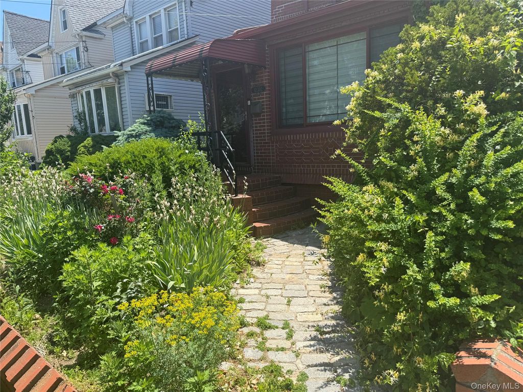123-02 116 Avenue, South Ozone Park, NY 11420 — photo 4