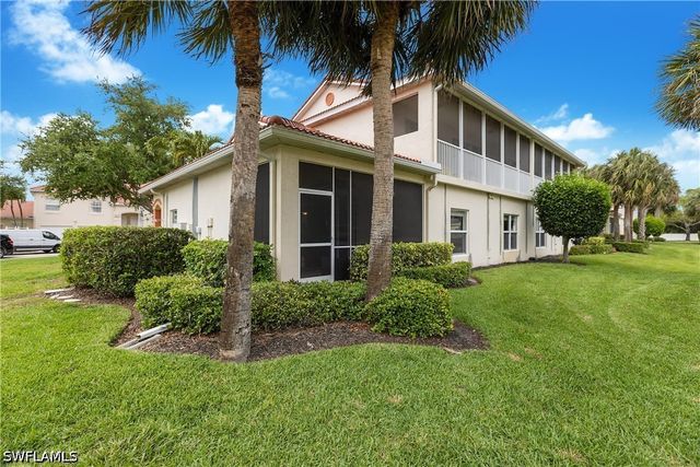 25080 Peacock LN 102, Naples, FL 34114