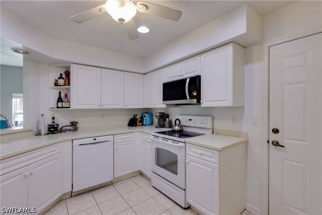 25080 Peacock LN 102, Naples, FL 34114