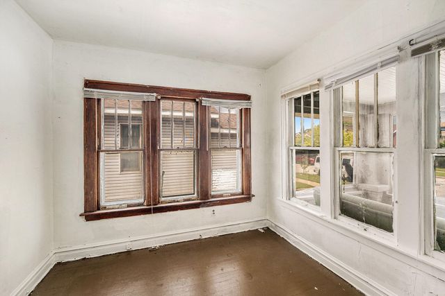 1130 Drackert Street, Hammond, IN 46320