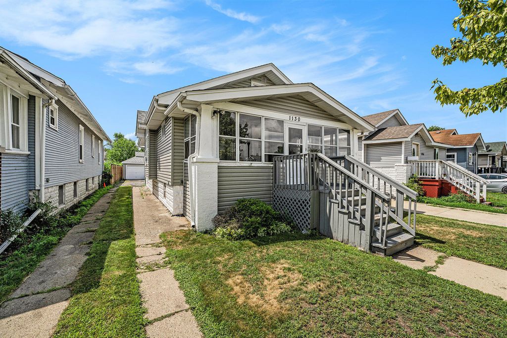 1130 Drackert Street, Hammond, IN 46320