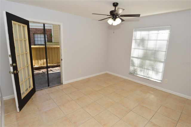 8609 MALLARD RESERVE DRIVE 101, Tampa, FL 33614