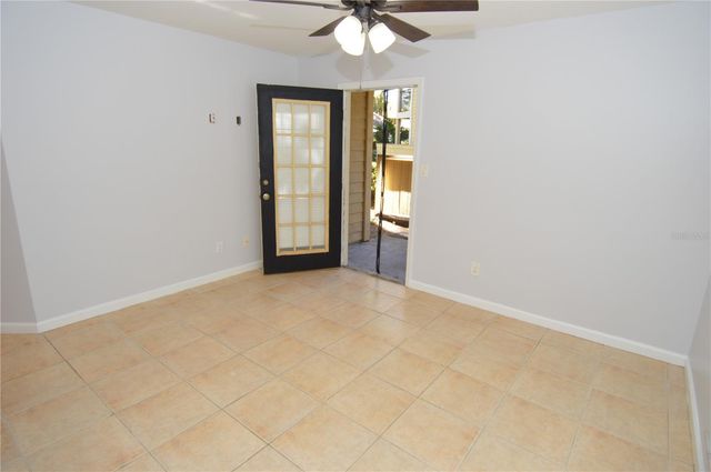 8609 MALLARD RESERVE DRIVE 101, Tampa, FL 33614