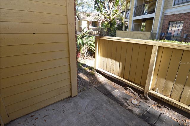 8609 MALLARD RESERVE DRIVE 101, Tampa, FL 33614