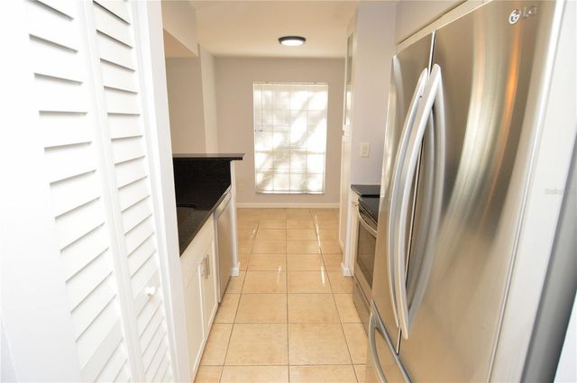 8609 MALLARD RESERVE DRIVE 101, Tampa, FL 33614