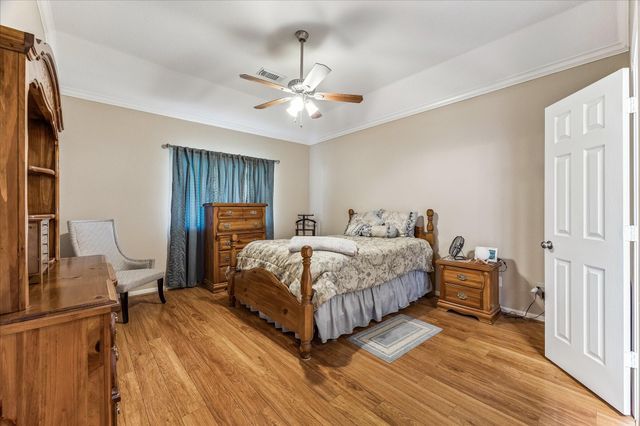 18 Prairie Knoll Drive, Santa Fe, TX 77510