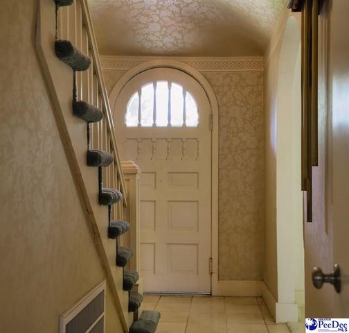 910 Cherokee Road, Florence, SC 29501