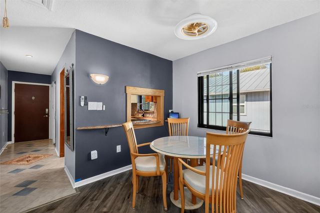 225 E 10TH AVENUE E-2, Mount Dora, FL 32757