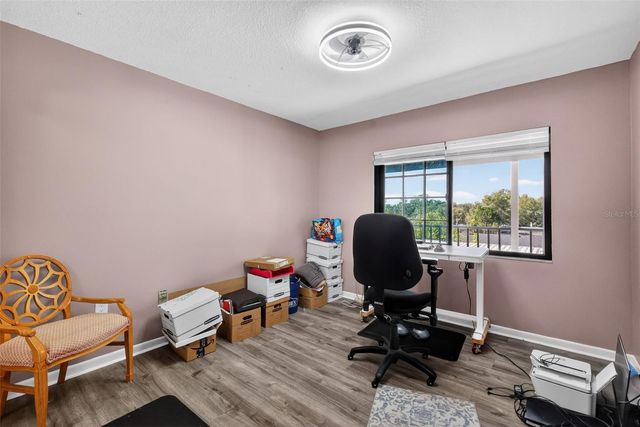 225 E 10TH AVENUE E-2, Mount Dora, FL 32757