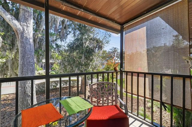 225 E 10TH AVENUE E-2, Mount Dora, FL 32757